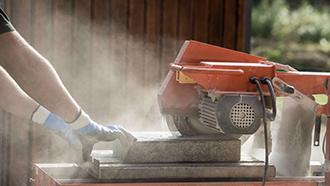 Резка кирпича